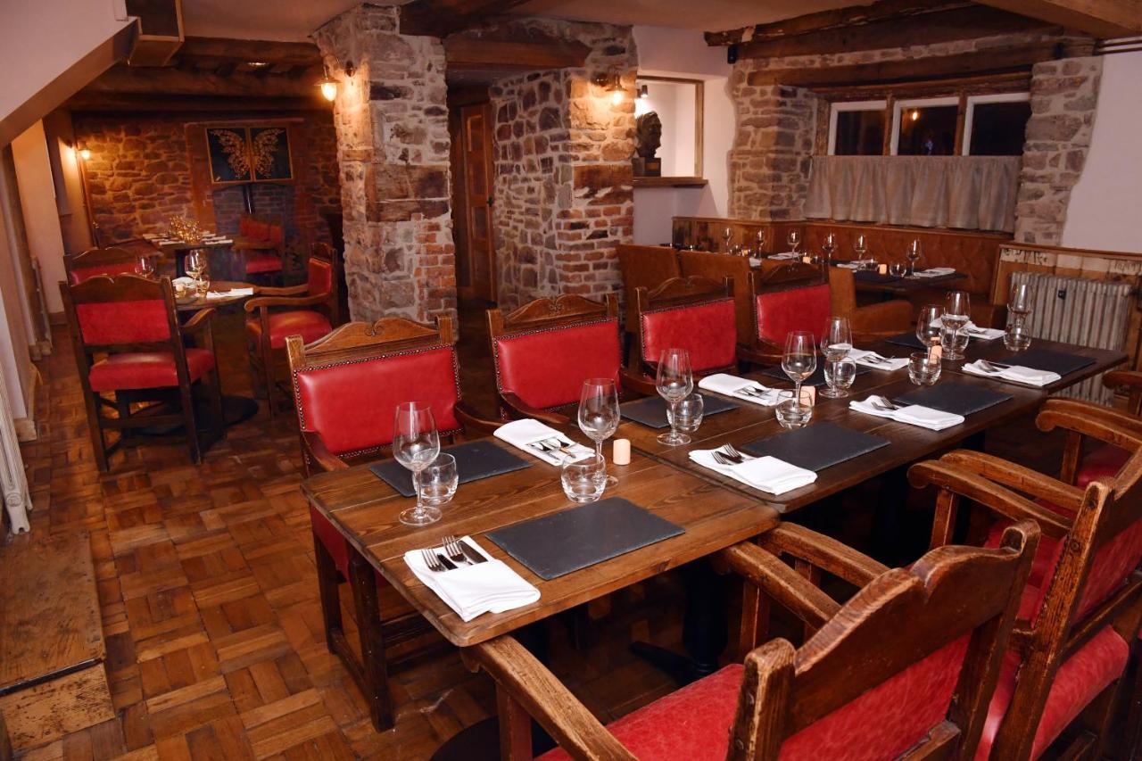 Alfred Russel Wallace Restaurant With Rooms Usk Exterior photo